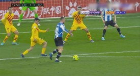 布斯克茨退役：巴塞罗那传奇中场告别西甲36冠荣耀